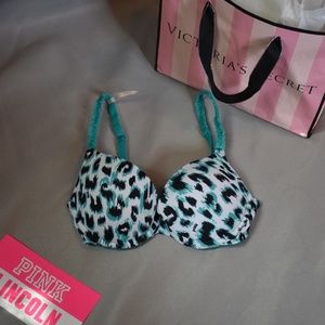 VS PINK Push-up Bra